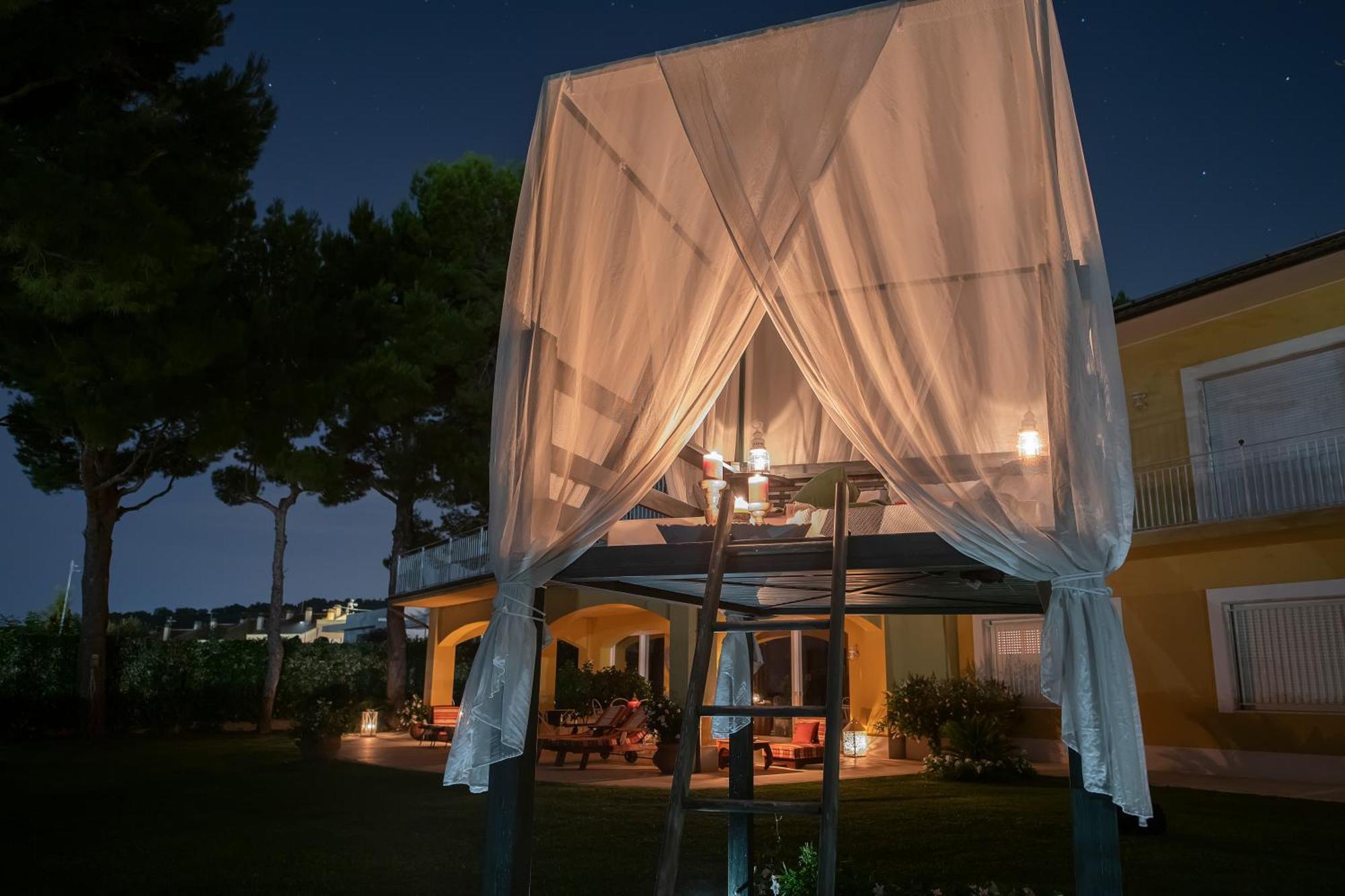 Bed and Breakfast Tra Gli Alberi E Il Mare Sirolo Exterior foto